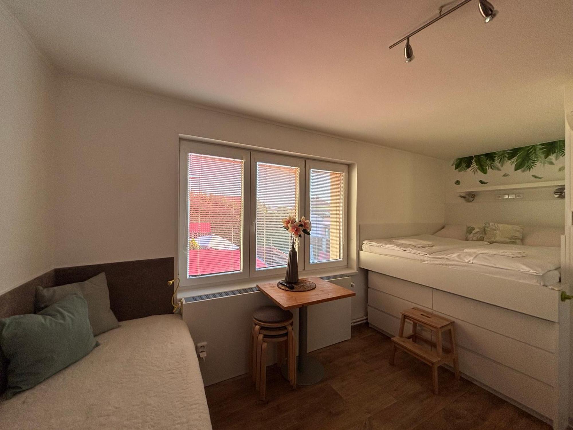 Apartmány Marco Polo Lednice Esterno foto