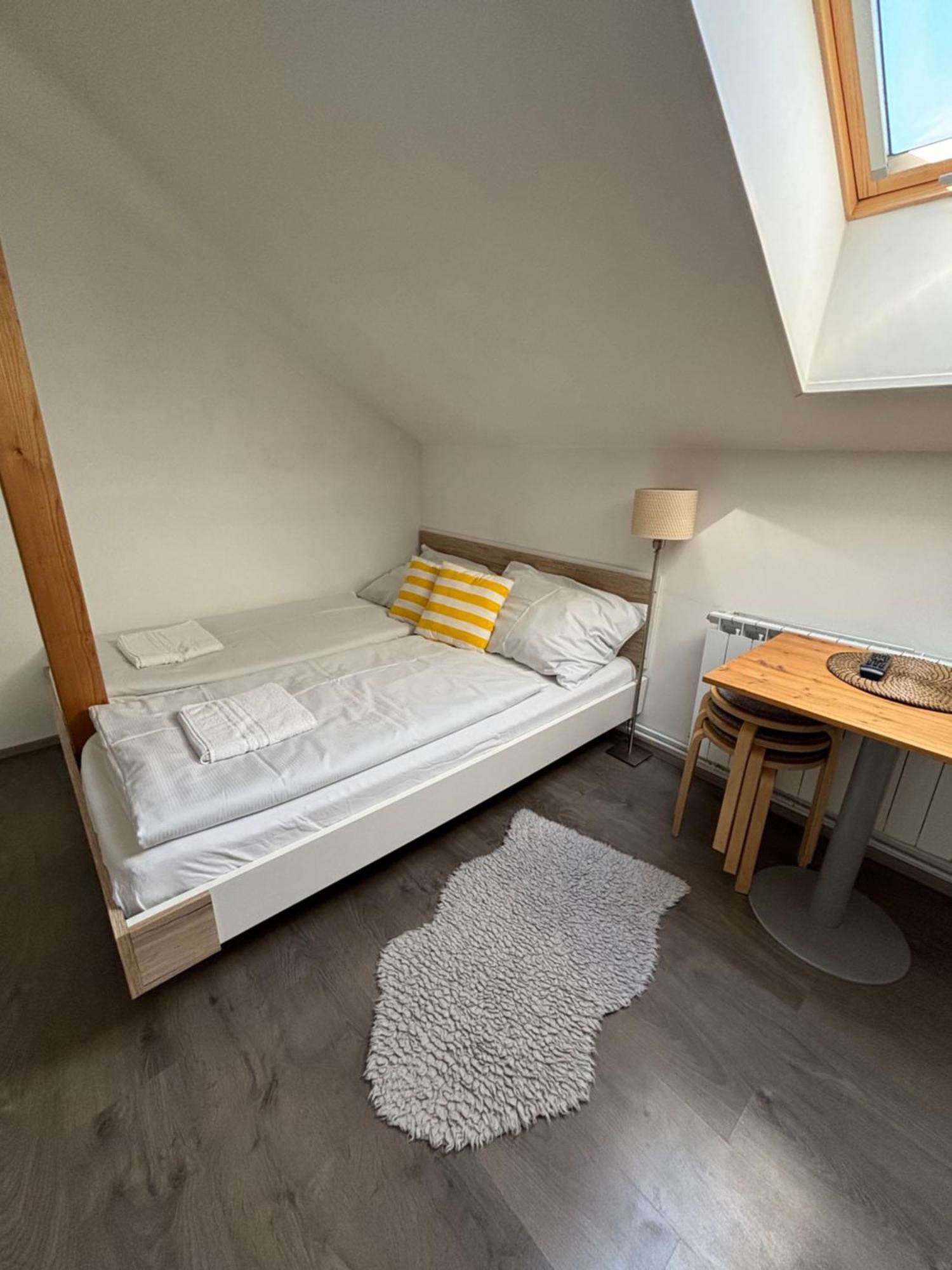Apartmány Marco Polo Lednice Esterno foto