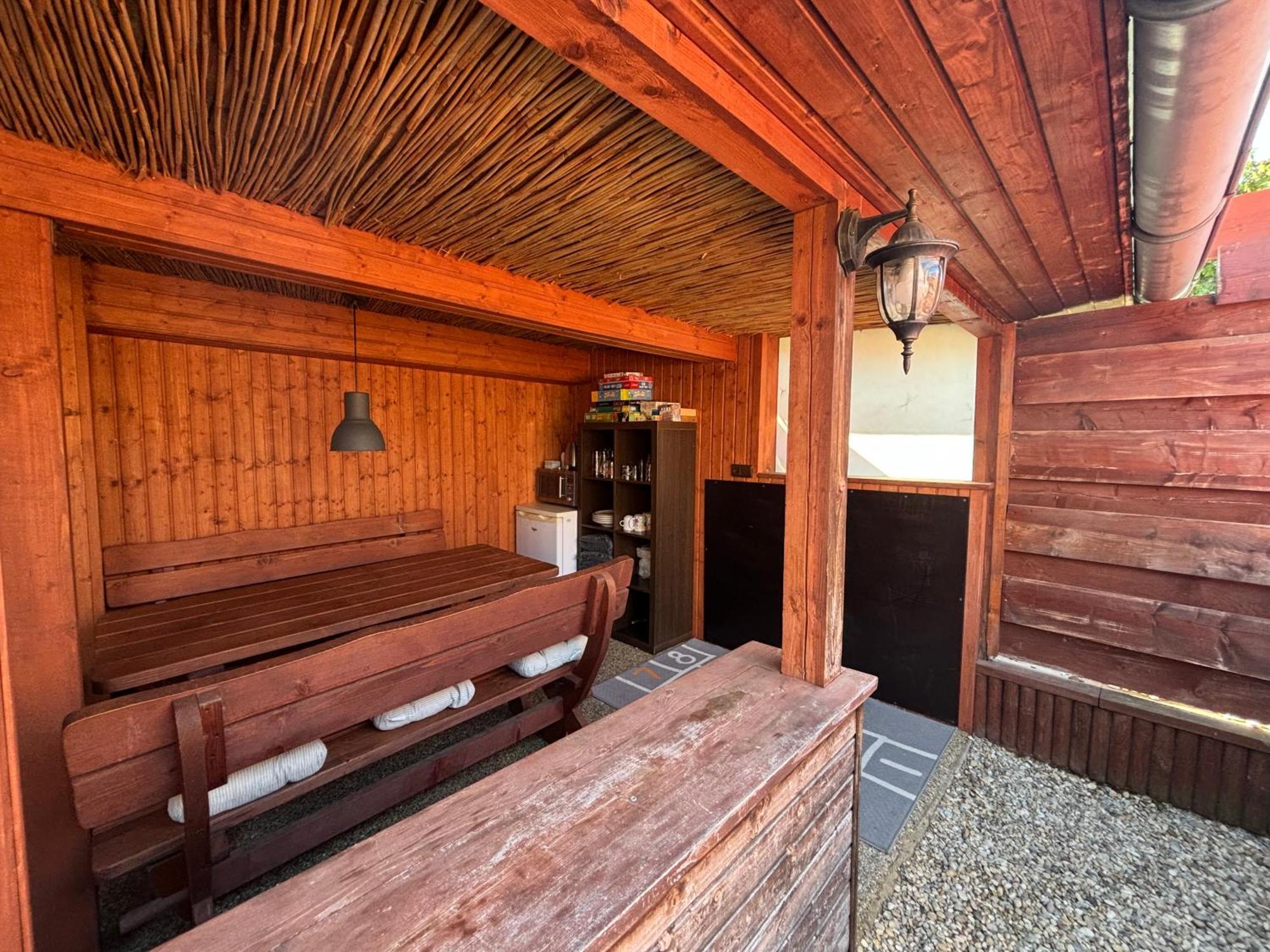 Apartmány Marco Polo Lednice Esterno foto